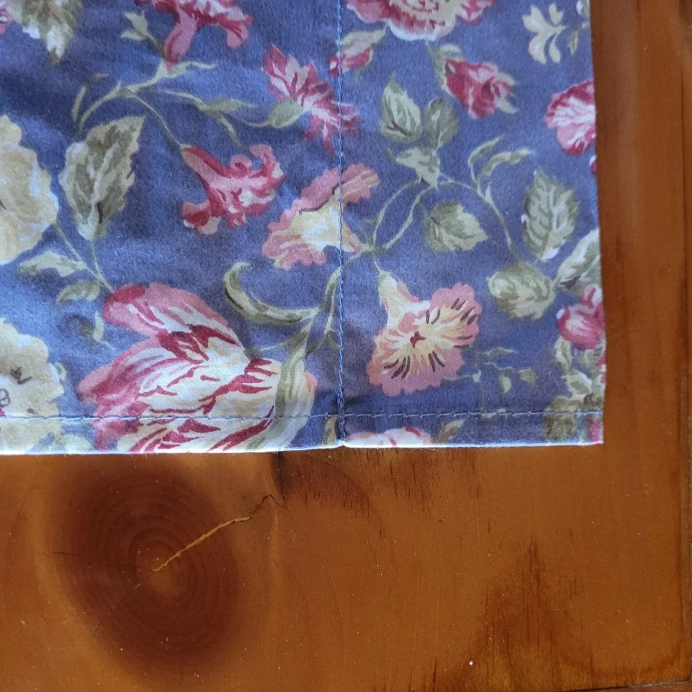 Vtg Waverly Garden Window Valance Floral Blue Rose Ruffled 2 Panels 17x73 Ea